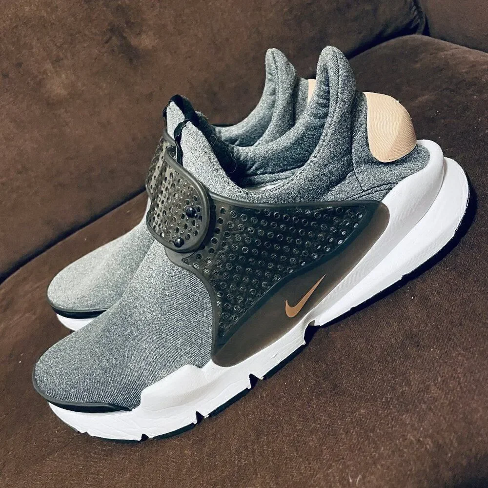 Nike Sock Dart SE Running Shoes Women's sz 11 Vachetta Tan Gray Black 862412-001